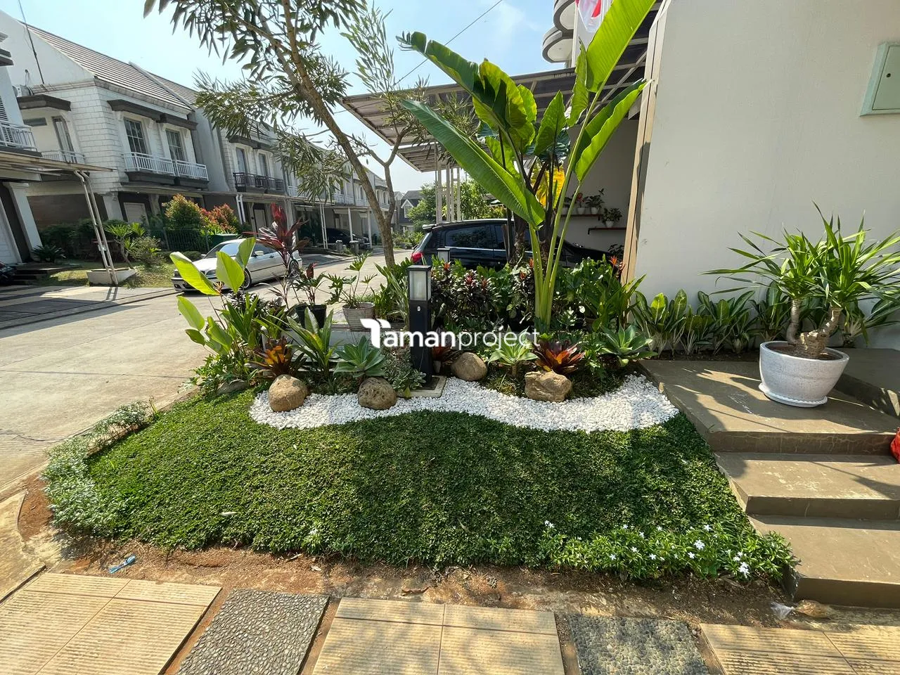 taman minimalis, taman tropis